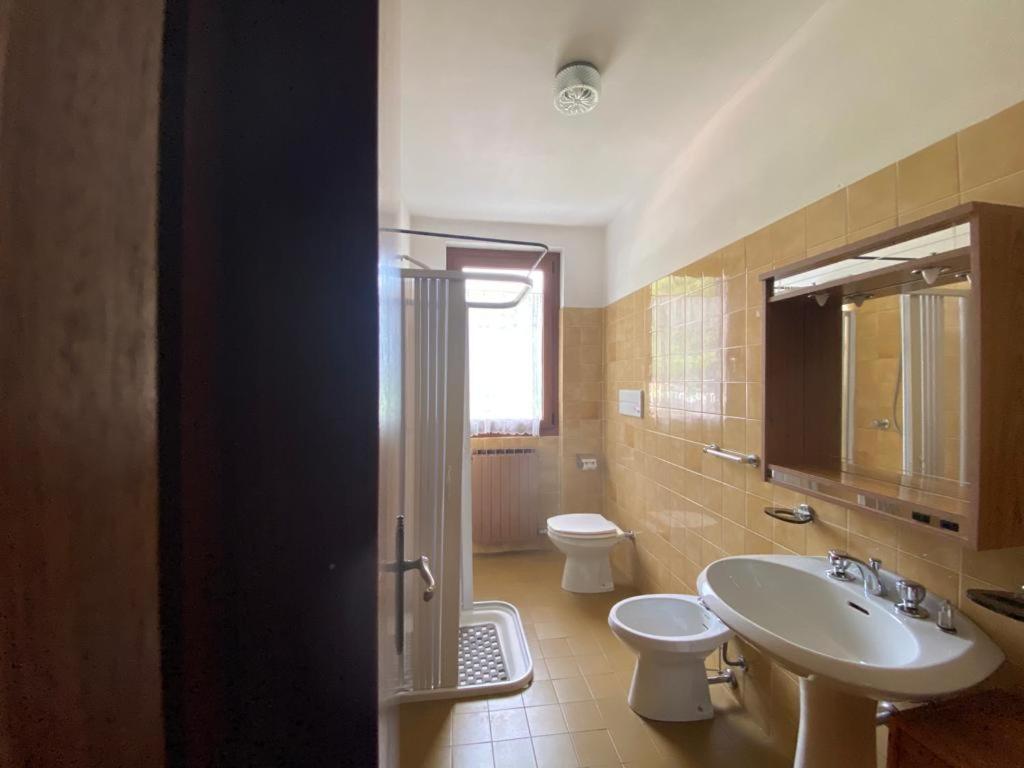 Albergo Quai Monno Eksteriør billede