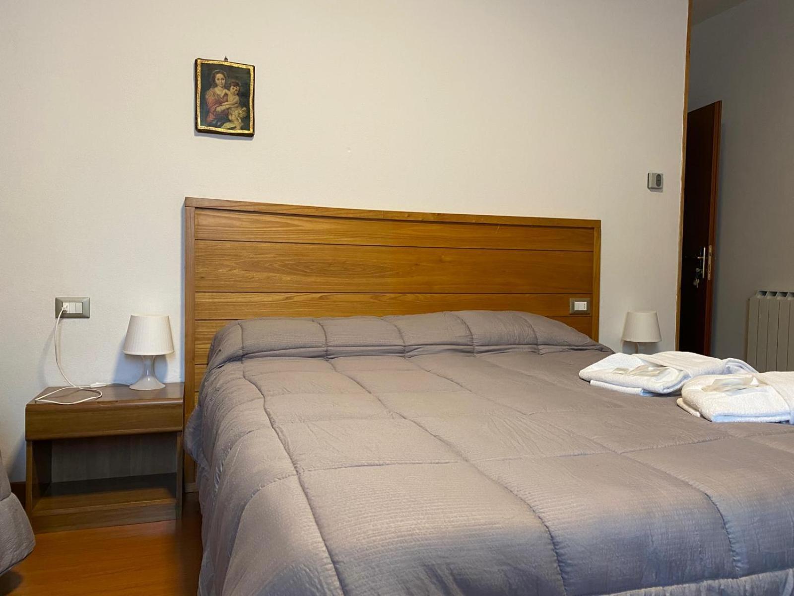 Albergo Quai Monno Eksteriør billede